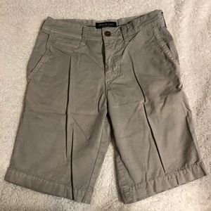 American Eagle Grey Khaki Shorts